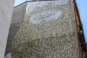 arte_urbano_graffiti_Blu_-conociendo_valencia